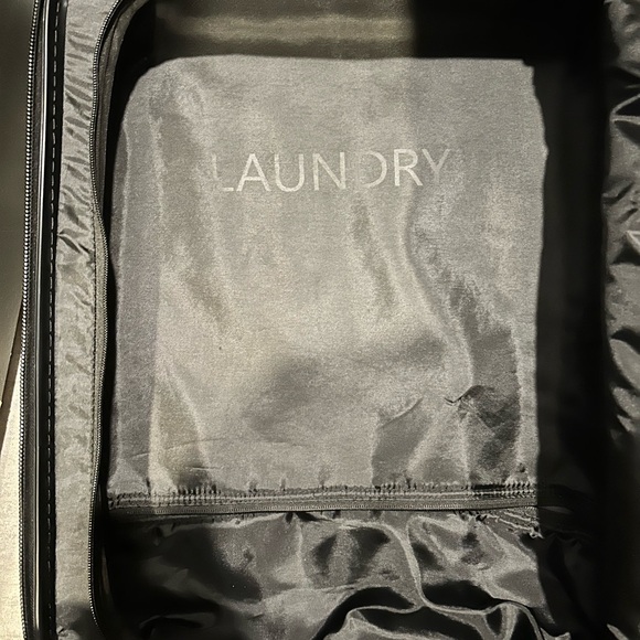 Genius pack hunter green carry on - Picture 8 of 8